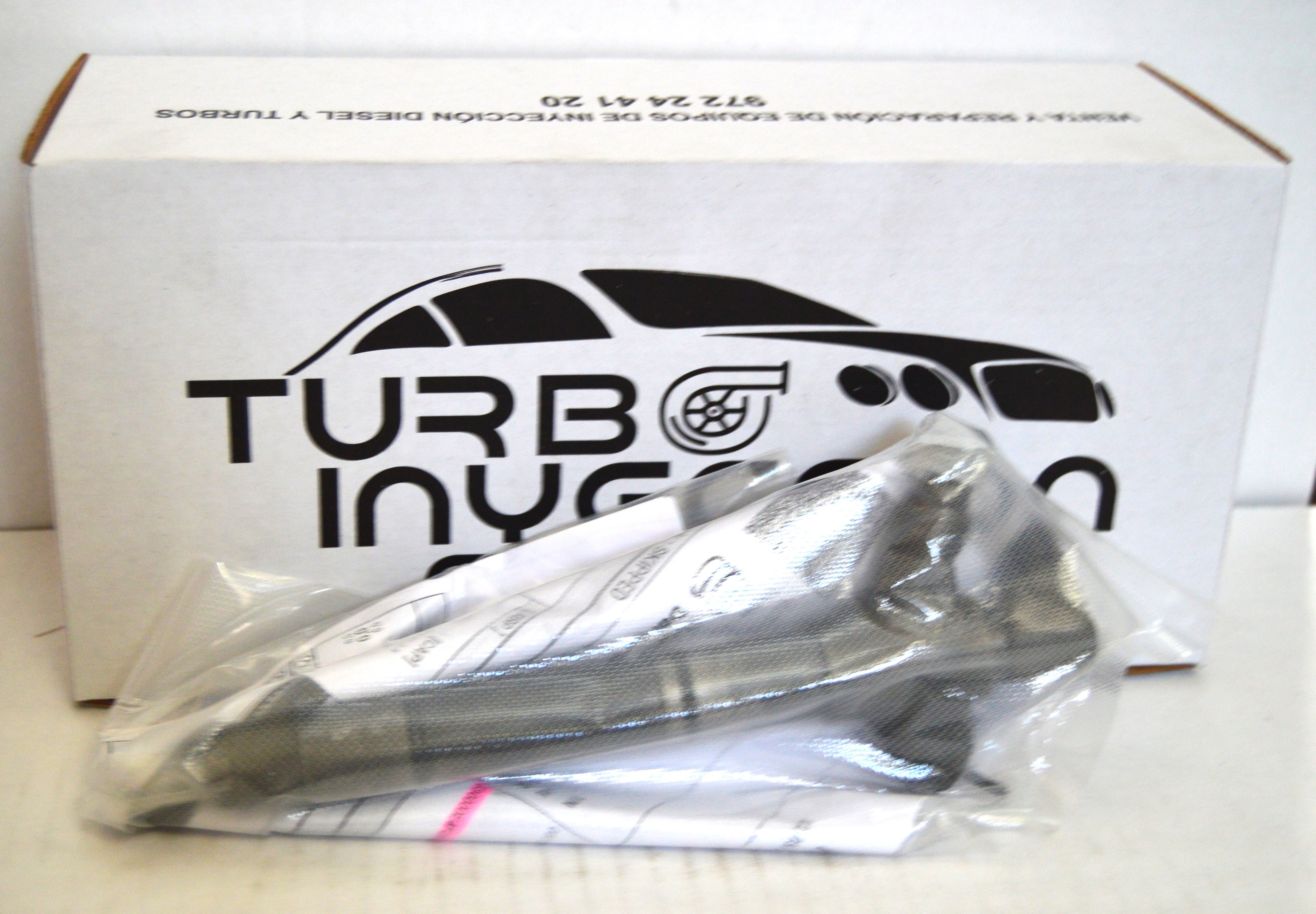 INYECTOR DENSO 23670-26060 - REMAN